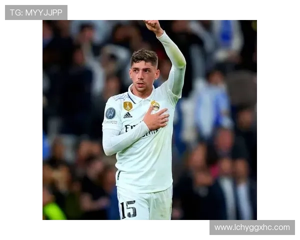 皇马发布战阿拉维斯预热海报:费德里科-巴尔韦德单人出镜 皇马发布战阿拉维斯预热海报:费德里科-巴尔韦德单人出镜